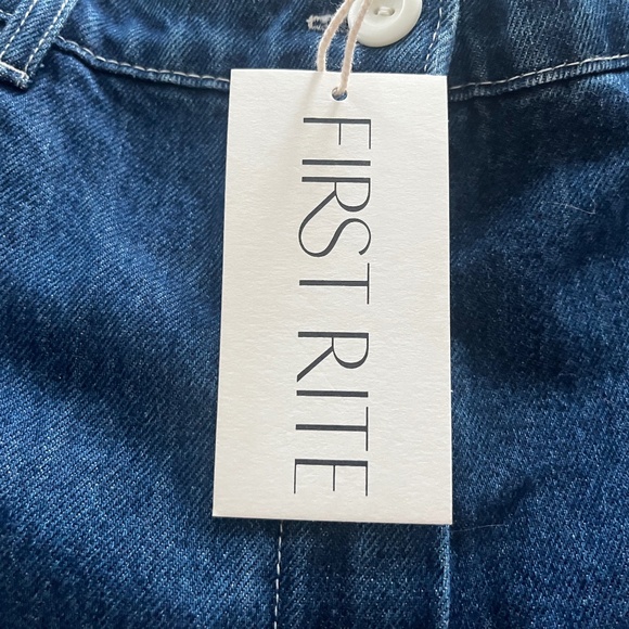 First Rite - Wide Legged Jeans - BNWT - Picture 5 of 6